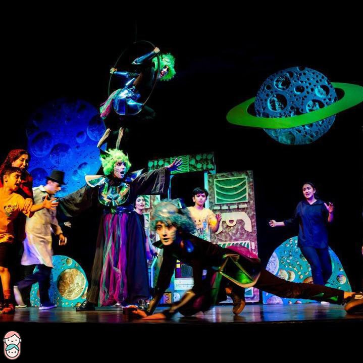 نمایش مریخیها مامان میخوان