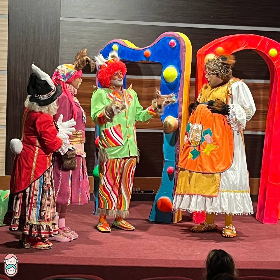 نمایش مهمونی خاله خرسه