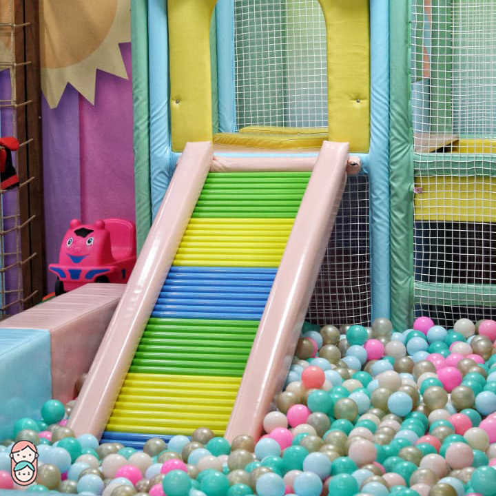 خانه بازی پامپی