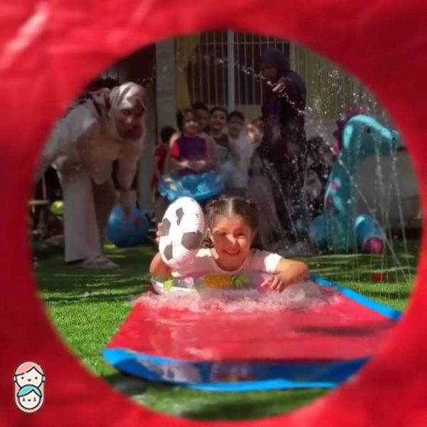 کارگاه آب بازی